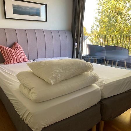 Willa Townhouse On Arlanda Stockholm Metro Line - Easy Checkin Sollentuna Zewnętrze zdjęcie