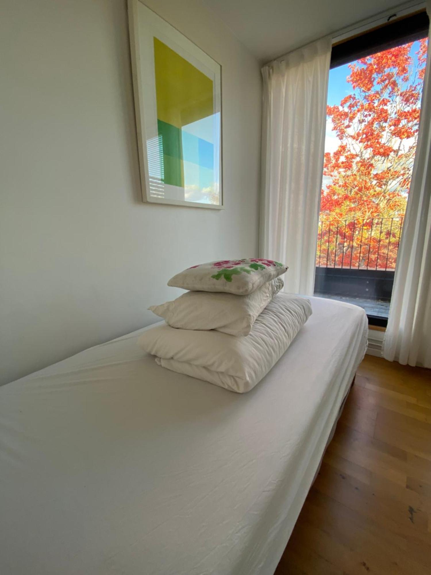 Willa Townhouse On Arlanda Stockholm Metro Line - Easy Checkin Sollentuna Zewnętrze zdjęcie